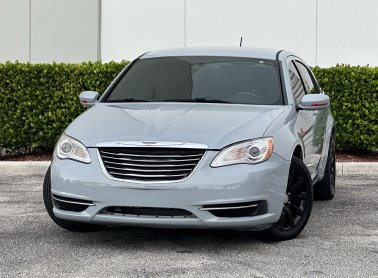 2014 CHRYSLER 200 TOURING