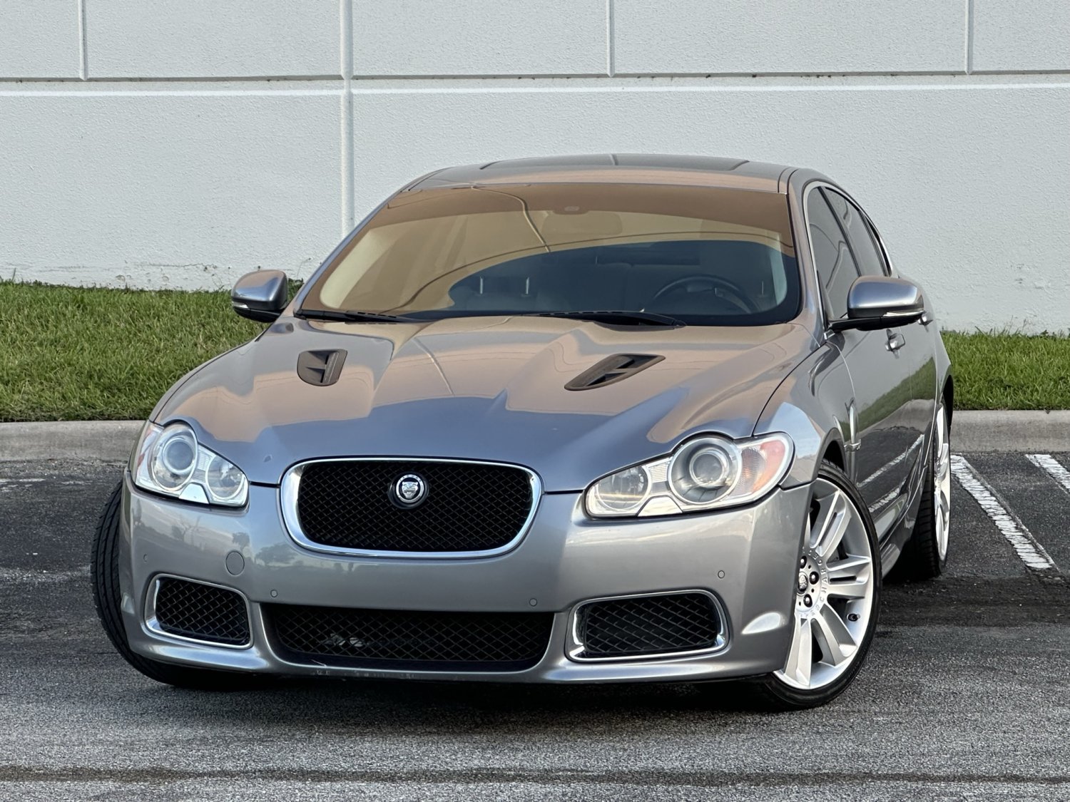 2011 JAGUAR XFR